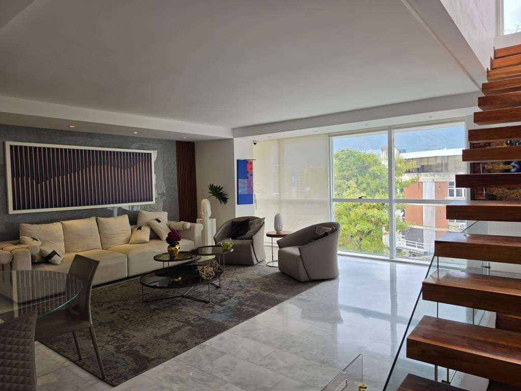 Apartamento en Las Mercedes, Caracas - 1