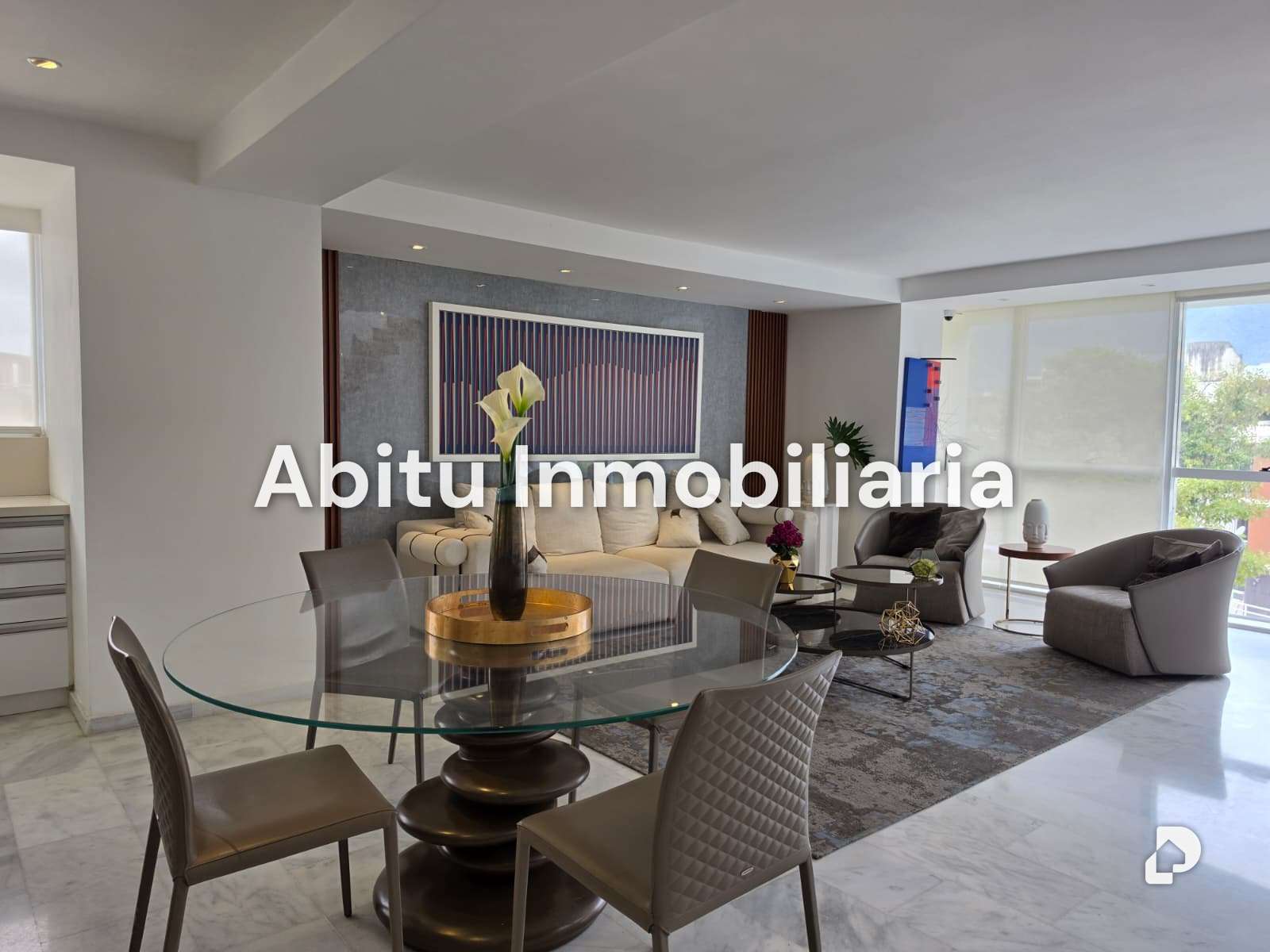 Apartment in Las Mercedes, Caracas – 2