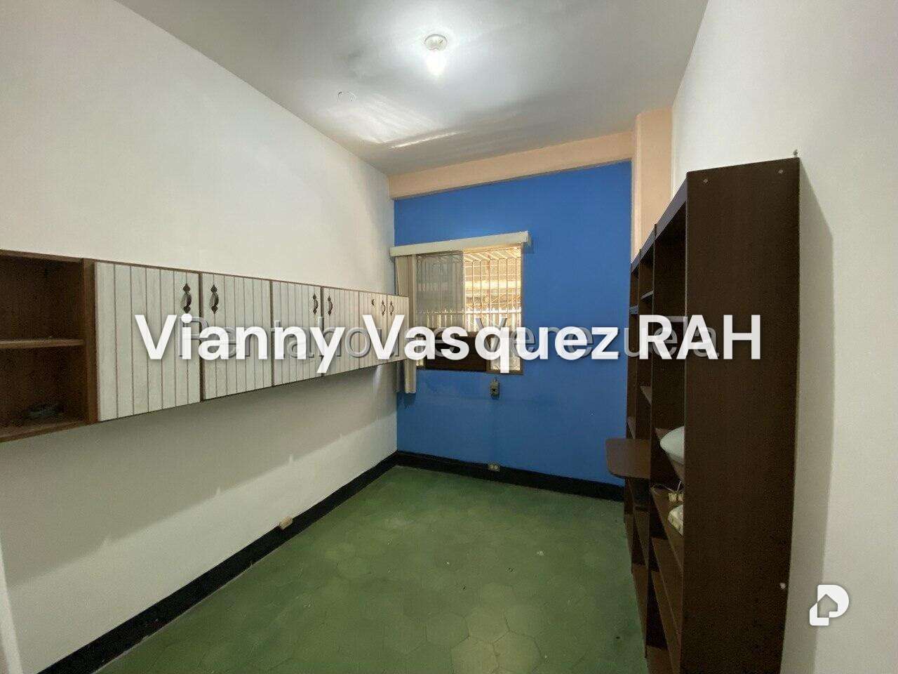 Local comercial en Caracas – 9