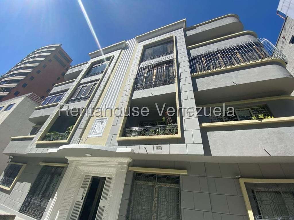 Local comercial en Caracas - 1