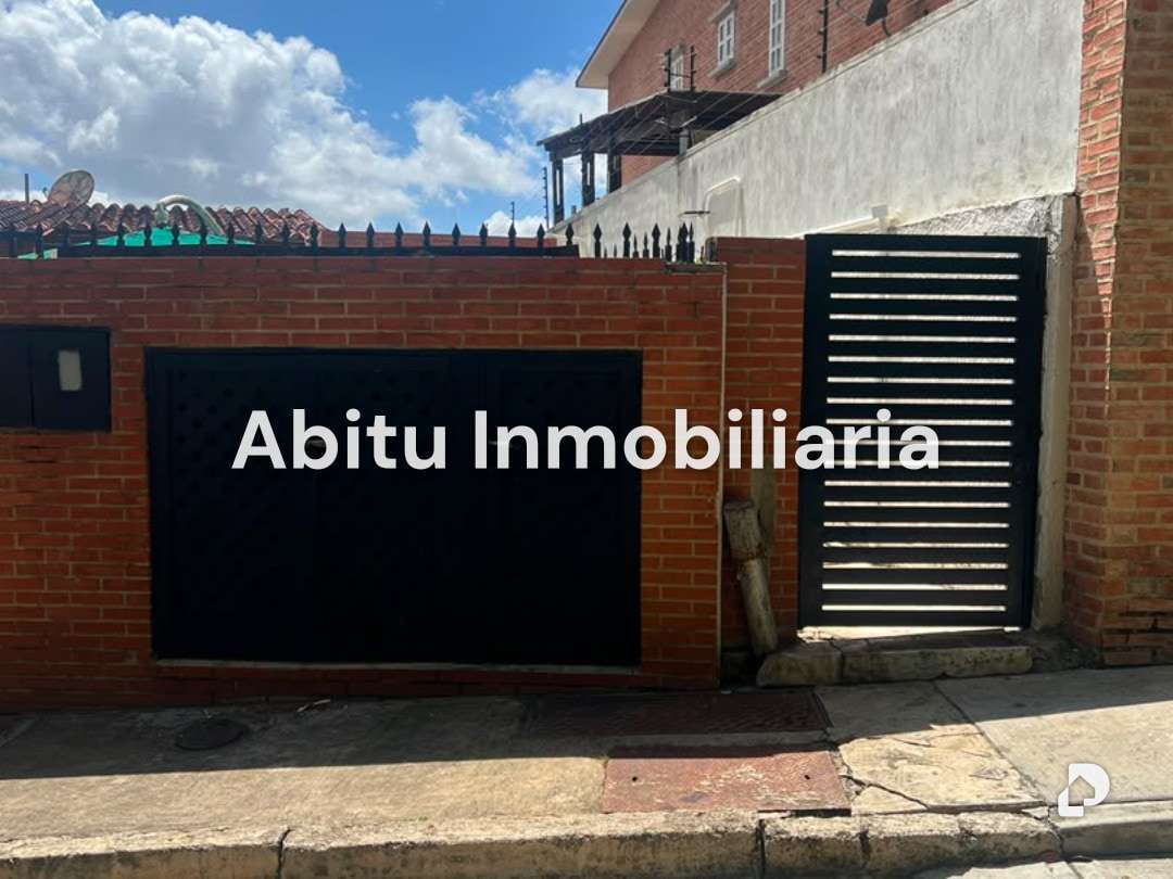 Casa en La Tahona, Caracas – 25
