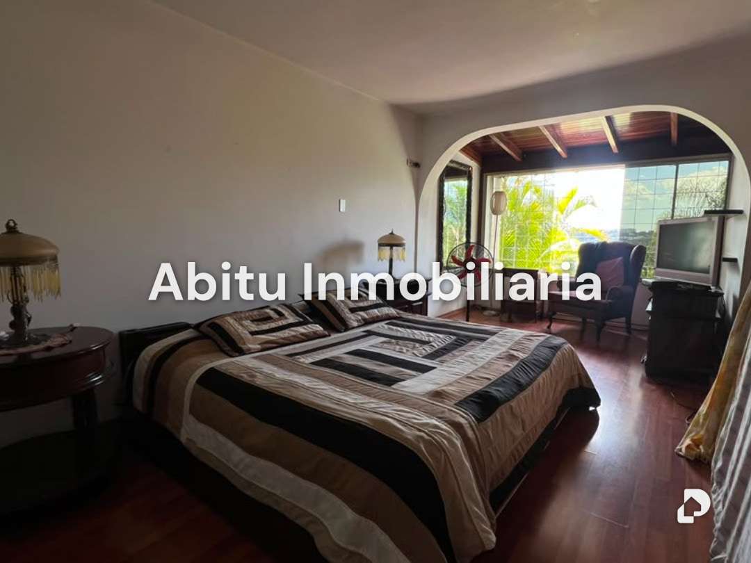 Casa en La Tahona, Caracas – 17