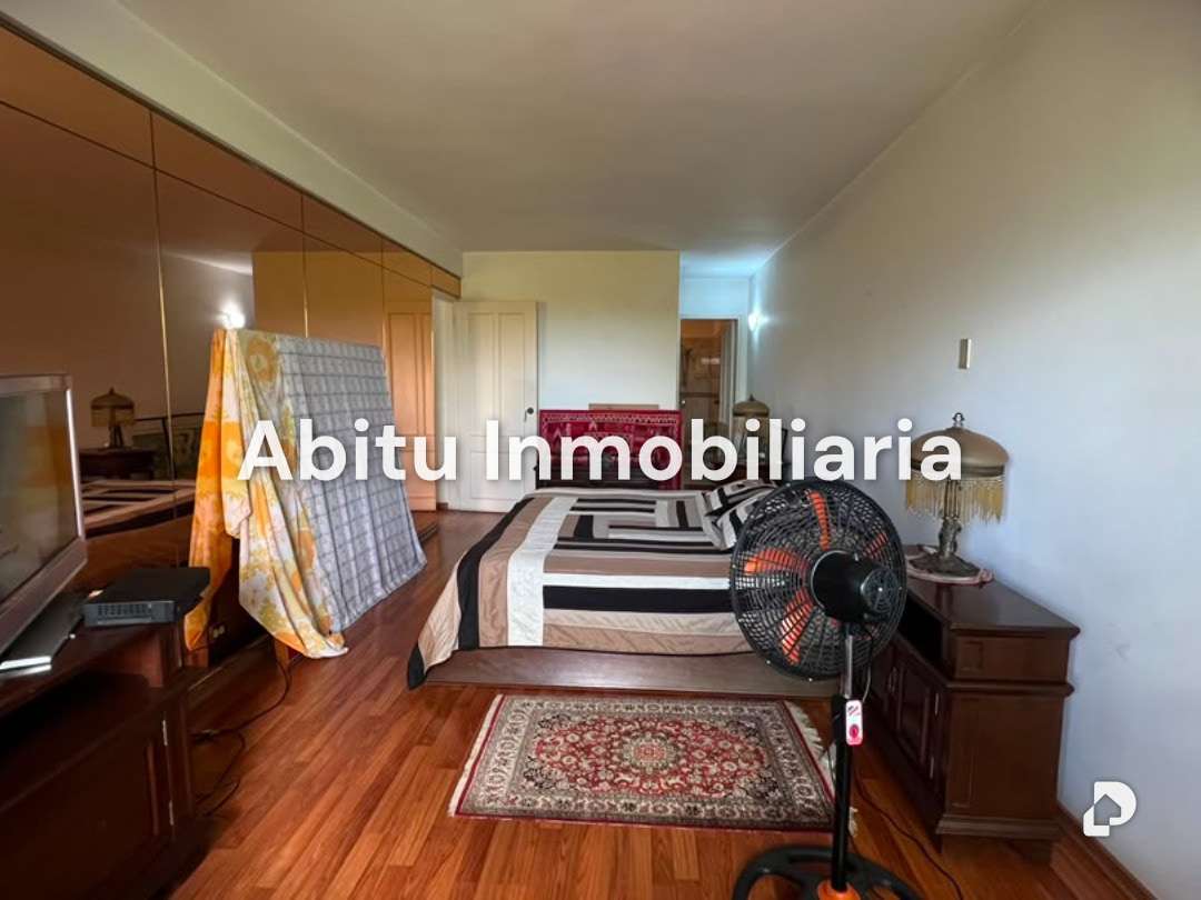 Casa en La Tahona, Caracas – 18