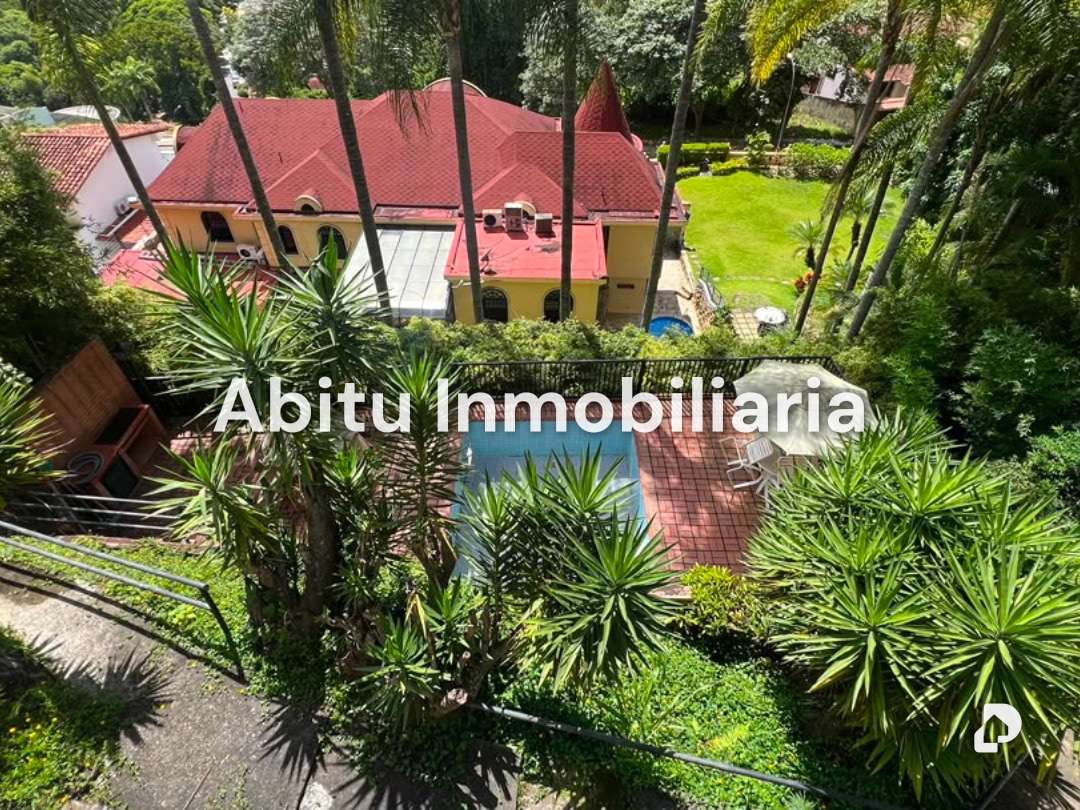 Casa en La Tahona, Caracas – 28