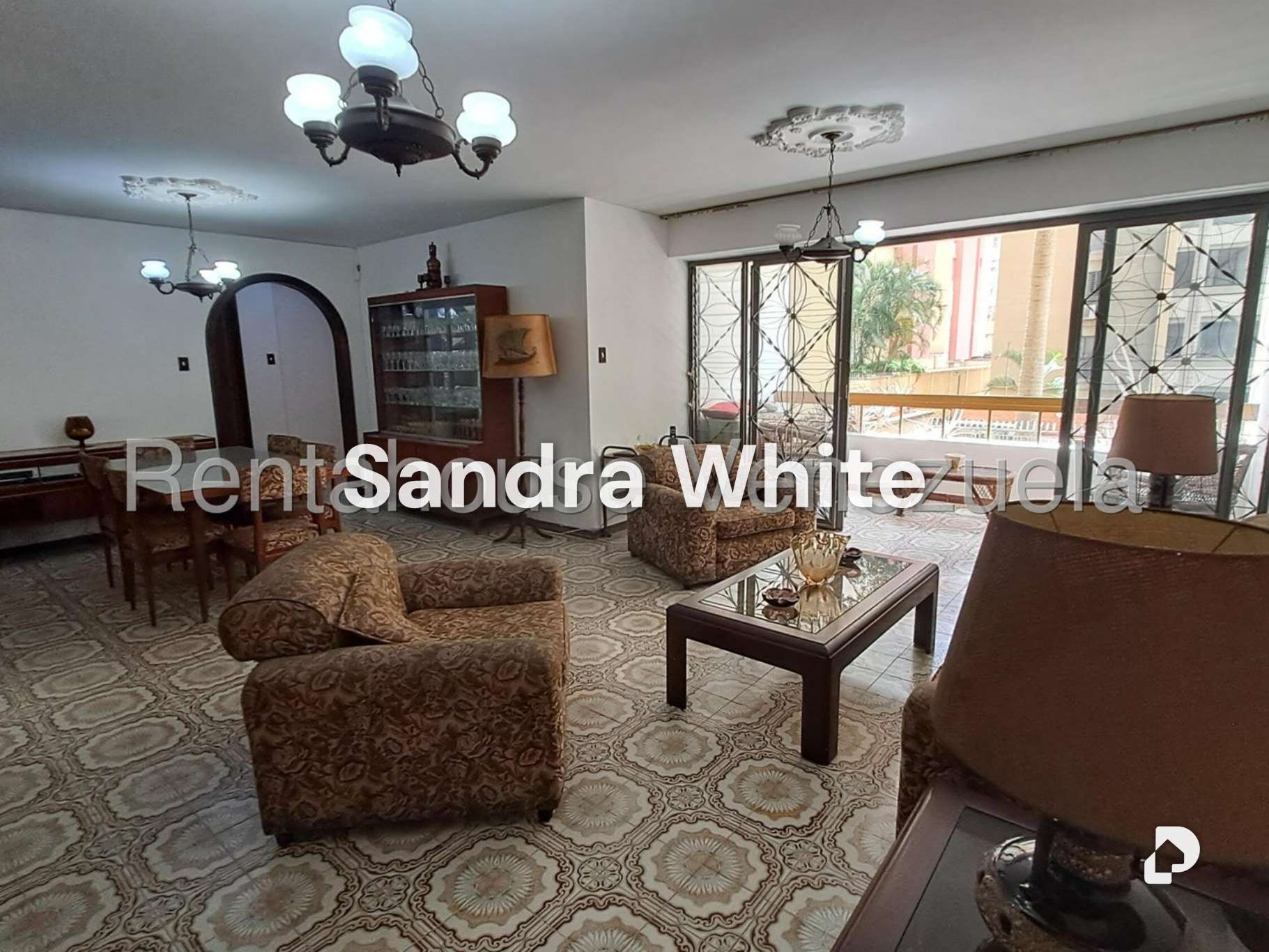 Apartamento en La Urbina. 27-4404, Caracas – 2