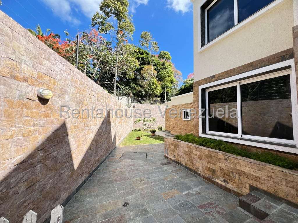 Casa en La Lagunita Country Club, Caracas