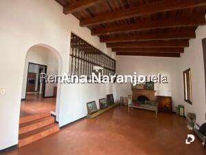Casa en Prados del Este, Caracas – 8