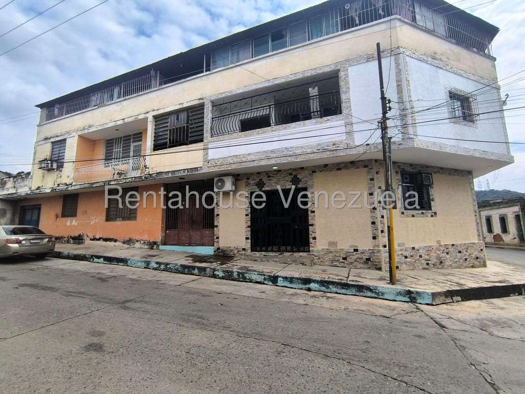 Apartment in San Blas, Valencia - 1