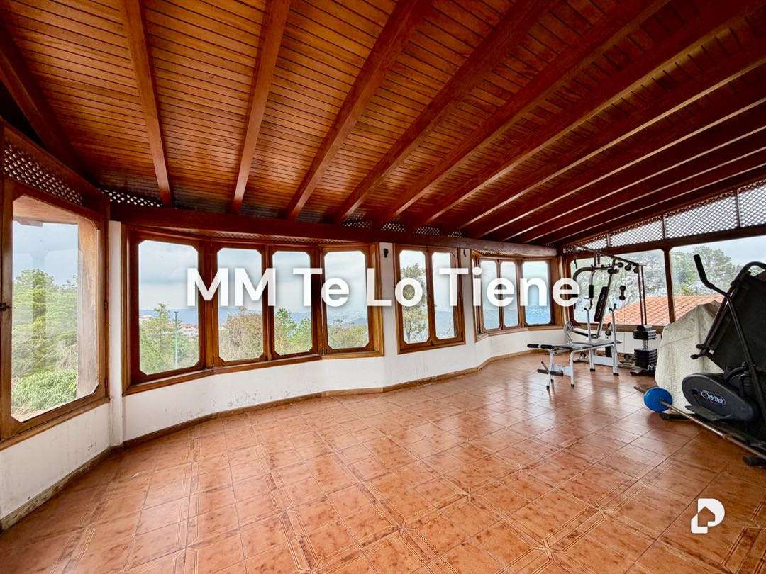House in Alto Prado, Caracas – 25