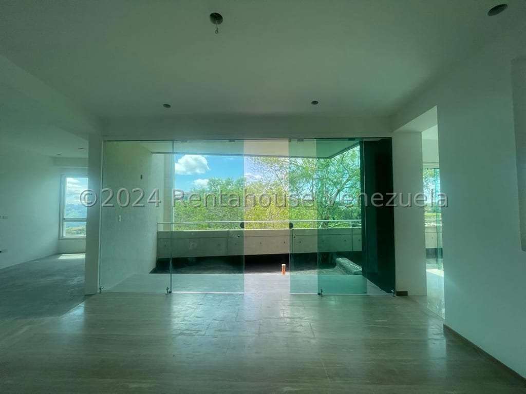 Apartamento en La Lagunita Country Club, Caracas