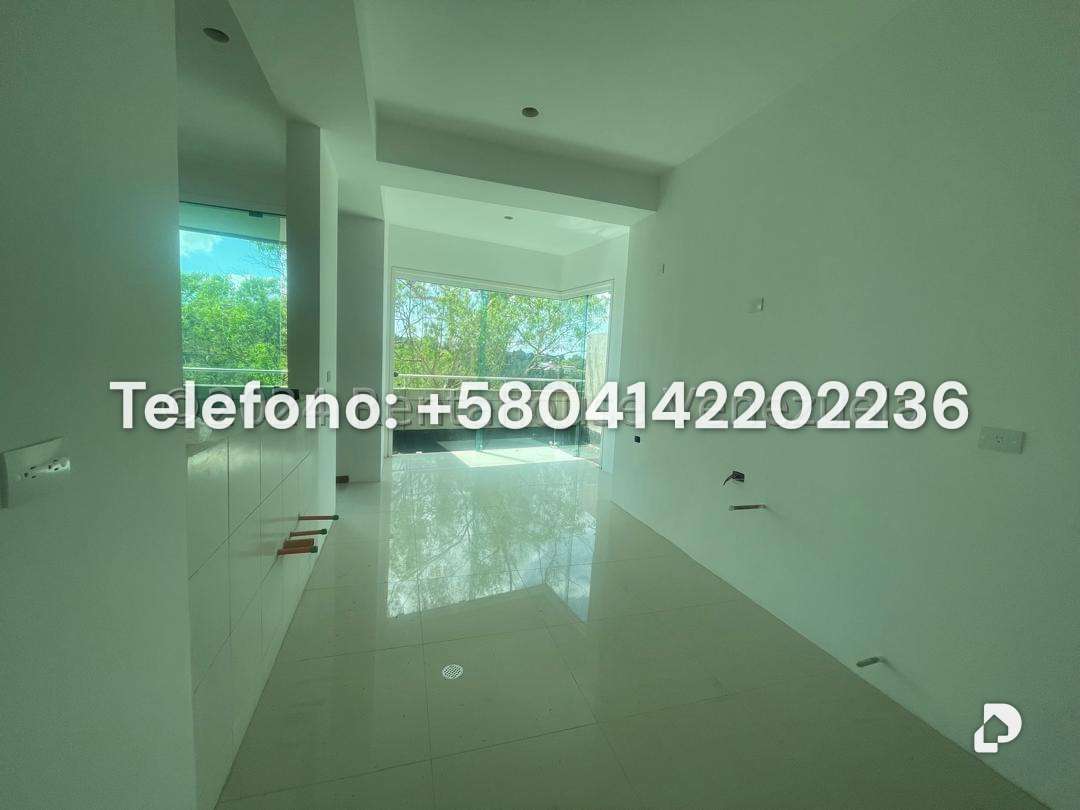 Apartment in La Lagunita Country Club, Caracas – 14