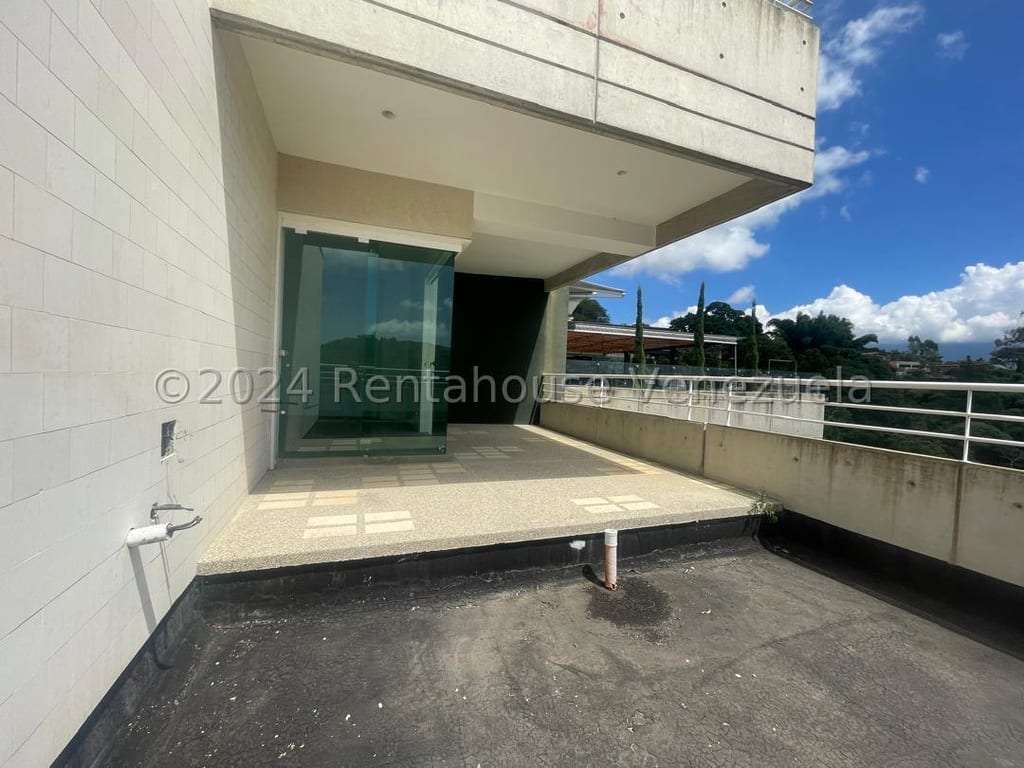 Apartamento en La Lagunita Country Club, Caracas