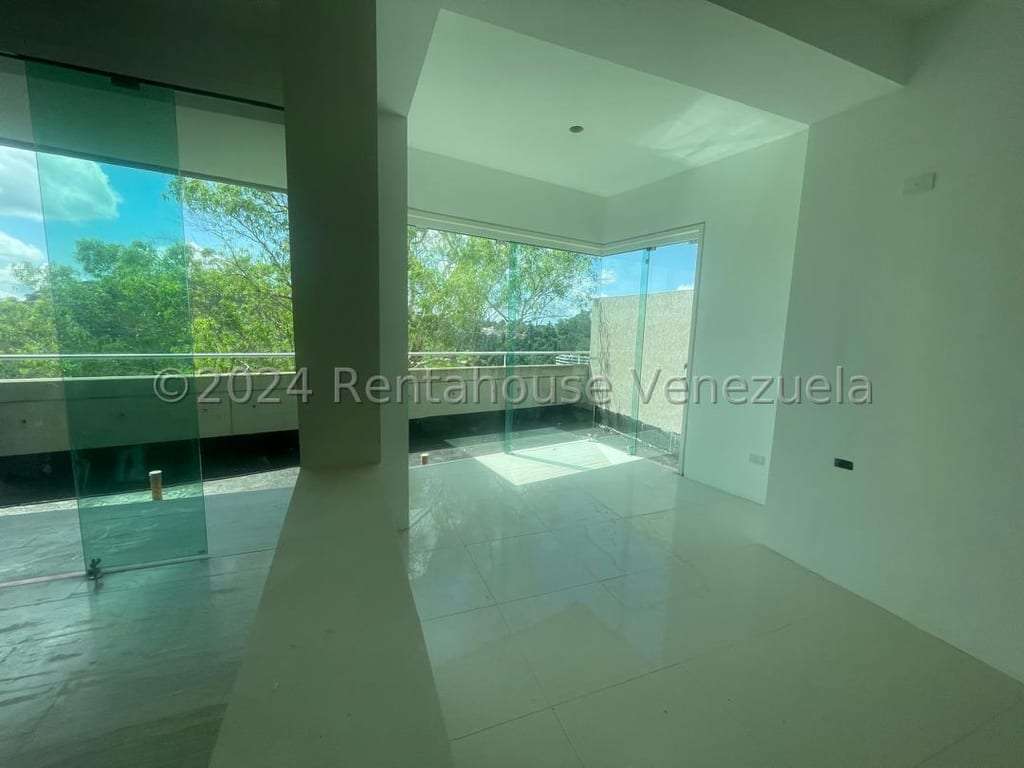 Apartamento en La Lagunita Country Club, Caracas