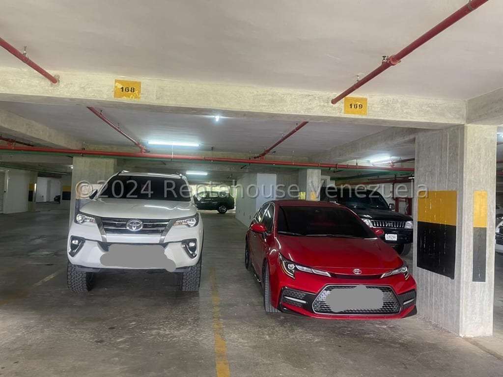 Apartamento en La Lagunita Country Club, Caracas