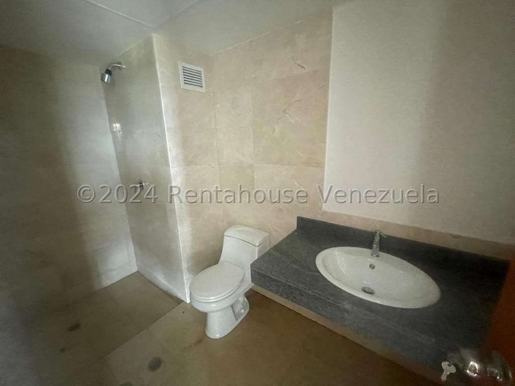 Apartamento en La Lagunita Country Club, Caracas