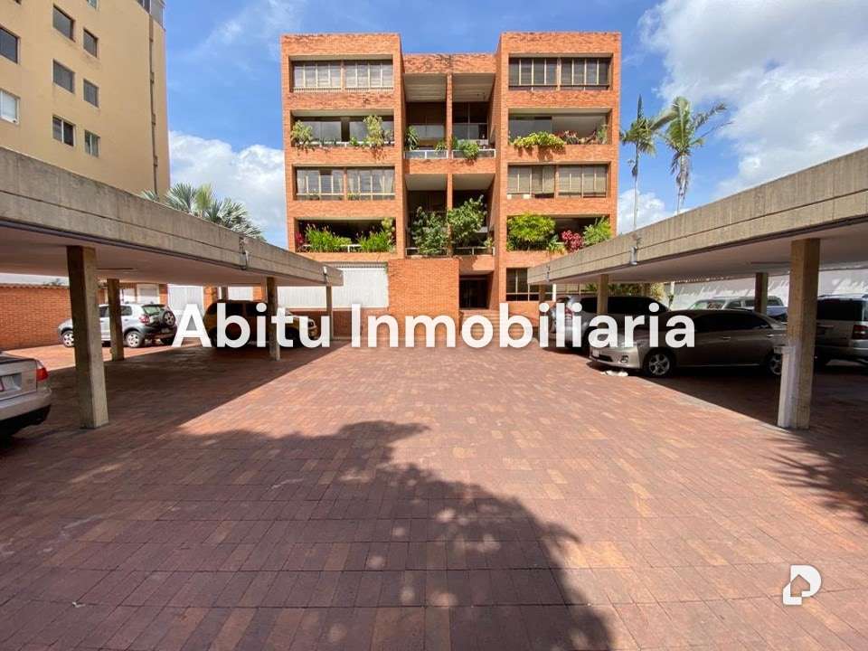 Apartamento en Los Chorros, Caracas – 16