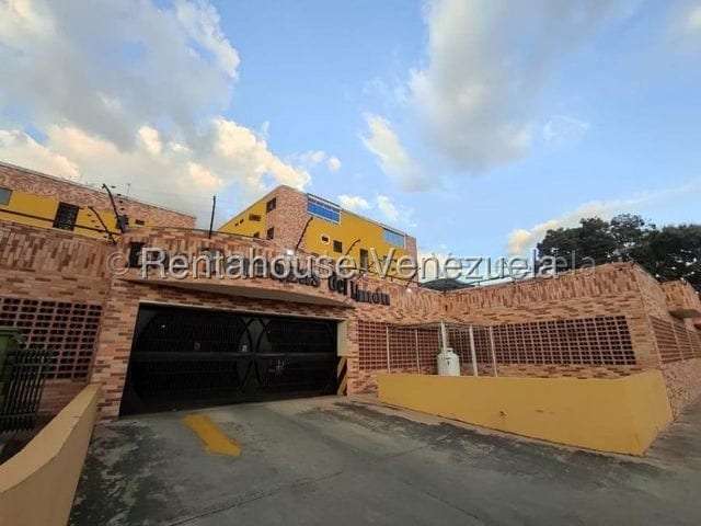 Apartment in Maracay - 1