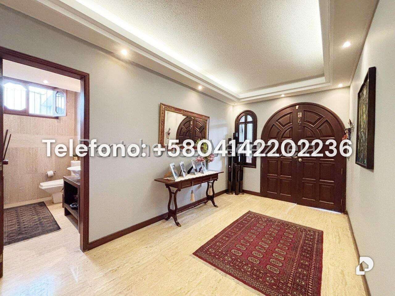 Casa en Lomas de La Lagunita, Caracas – 6