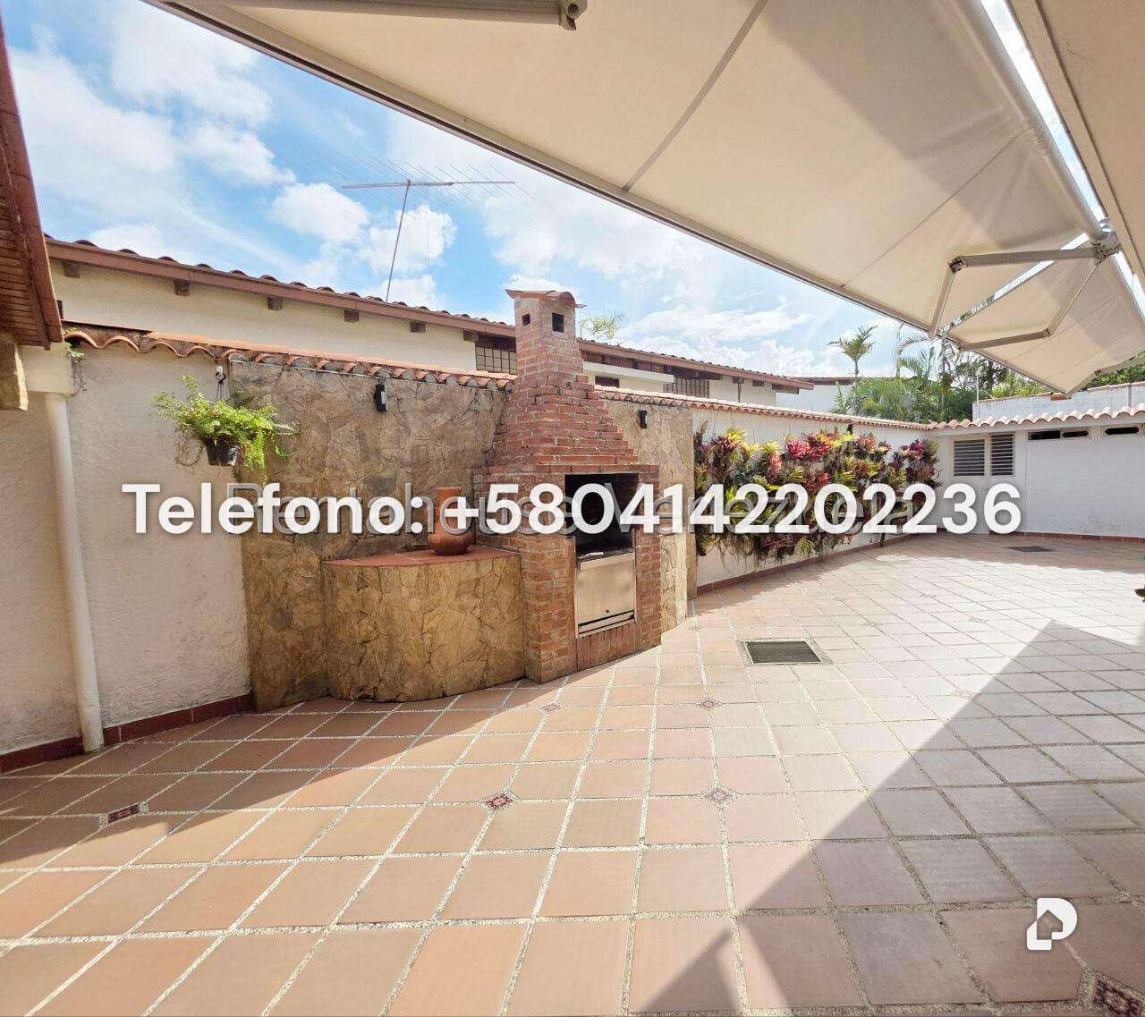 Casa en Lomas de La Lagunita, Caracas – 23