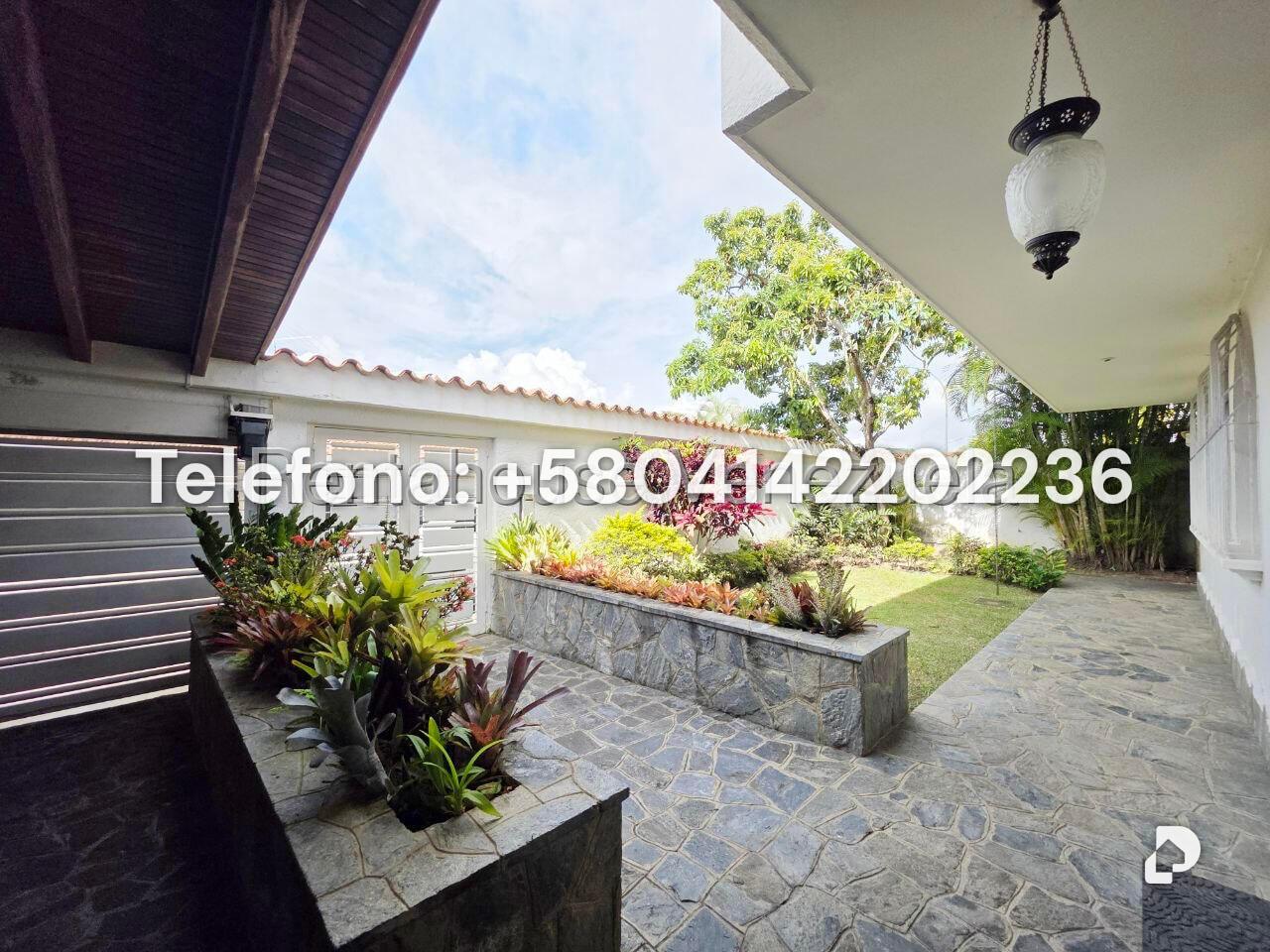 Casa en Lomas de La Lagunita, Caracas – 3