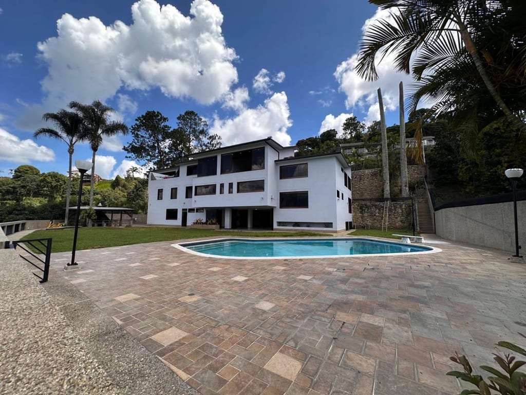 Casa en Cerro Verde, Caracas - 1