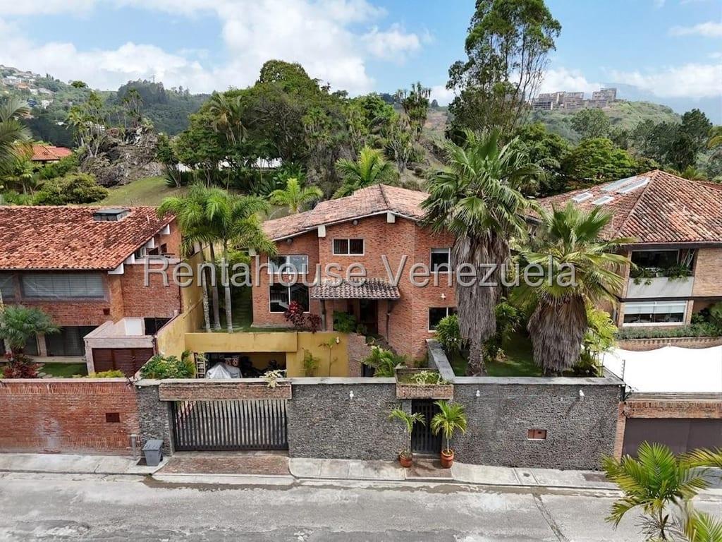 Casa en La Lagunita Country Club, Caracas