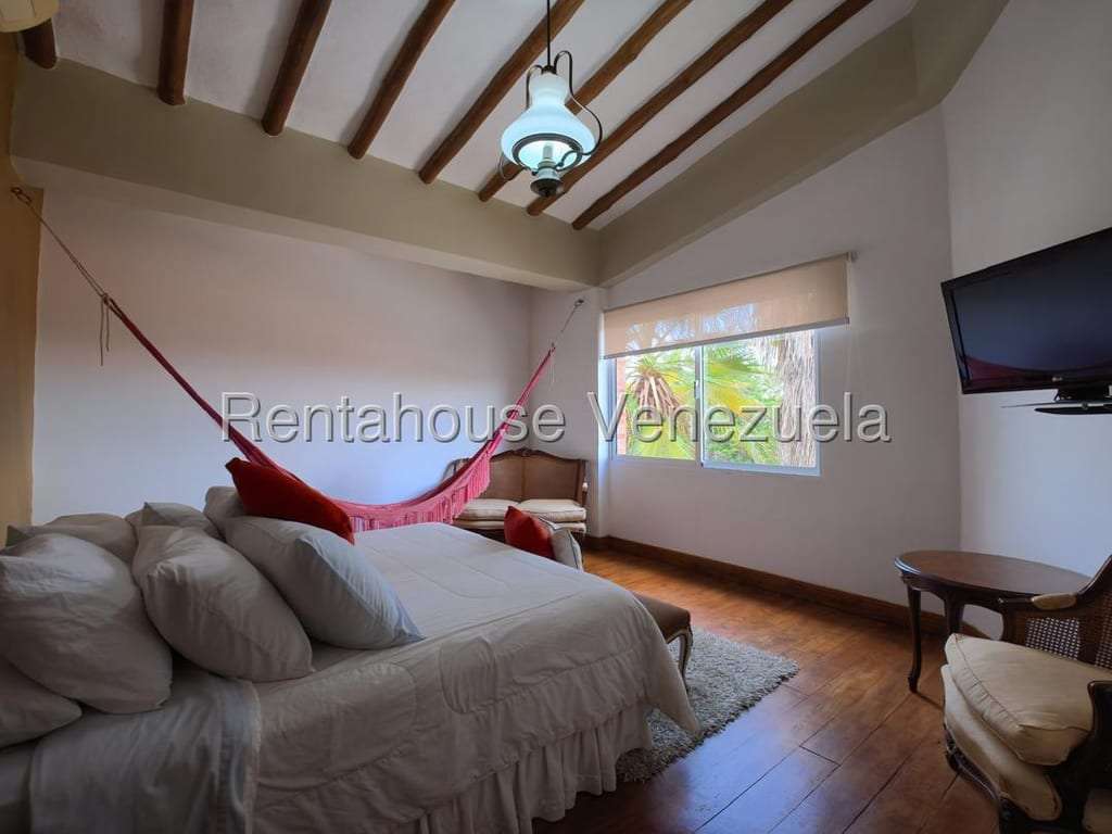 Casa en La Lagunita Country Club, Caracas