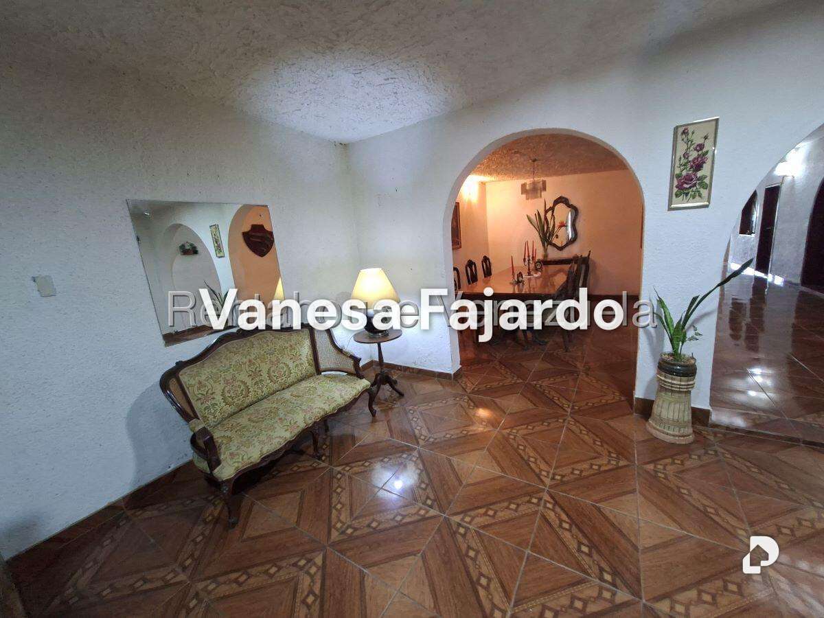 Casa en La Rosaleda, San Antonio de Los Altos – 14