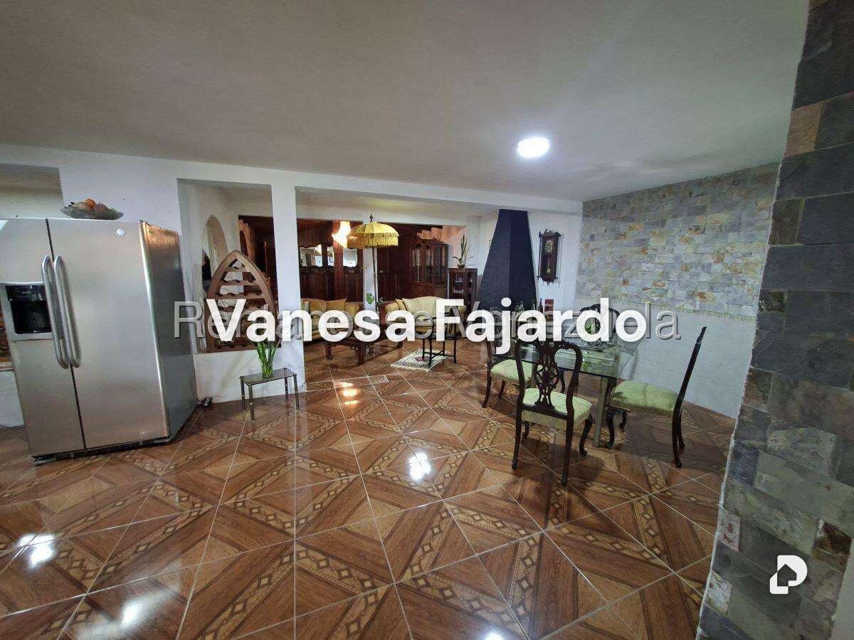 Casa en La Rosaleda, San Antonio de Los Altos – 13
