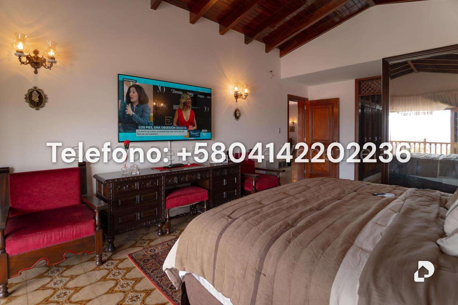 House in Cumbres de Curumo, Caracas – 57