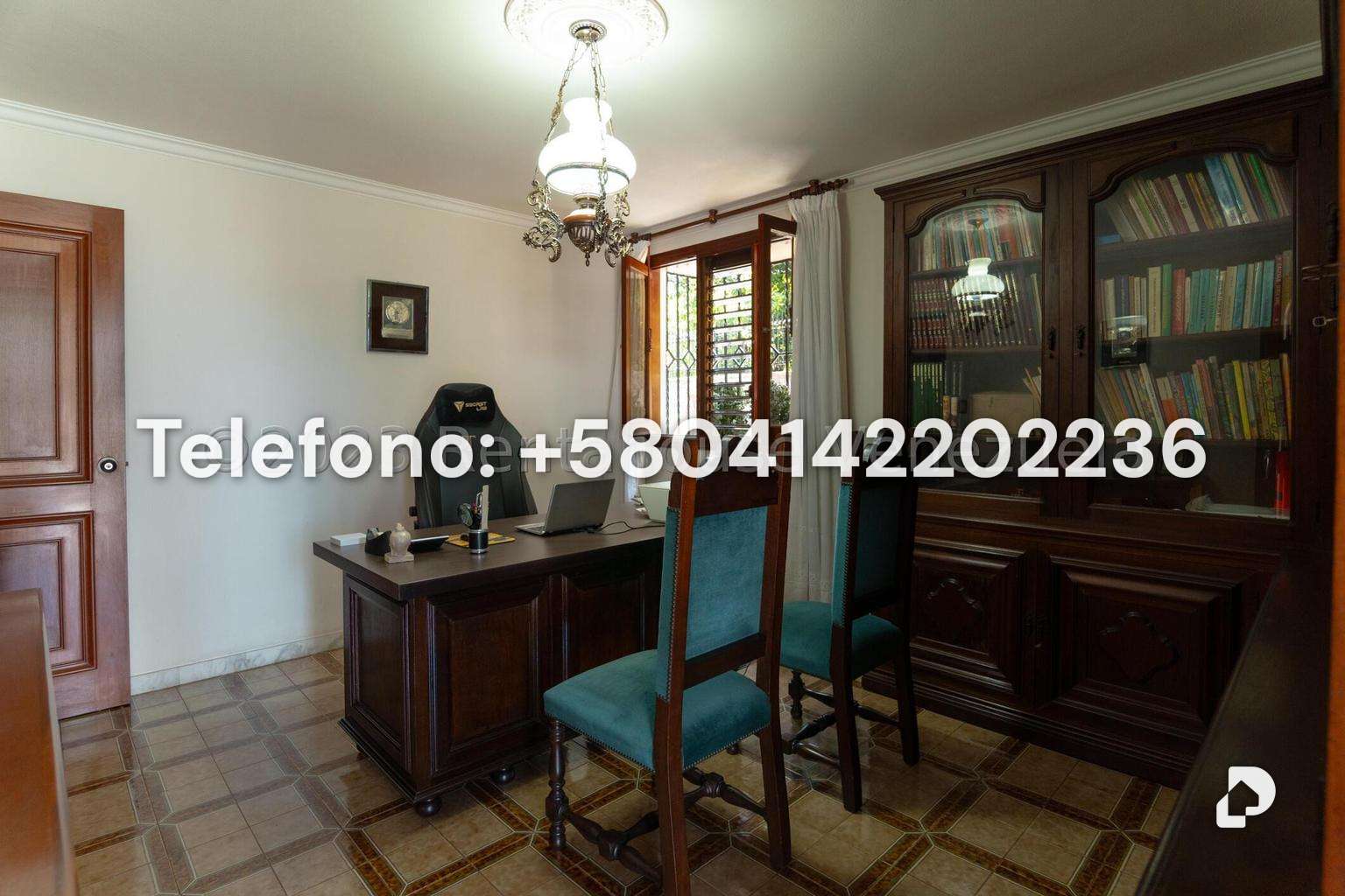 Casa en Cumbres de Curumo, Caracas – 29