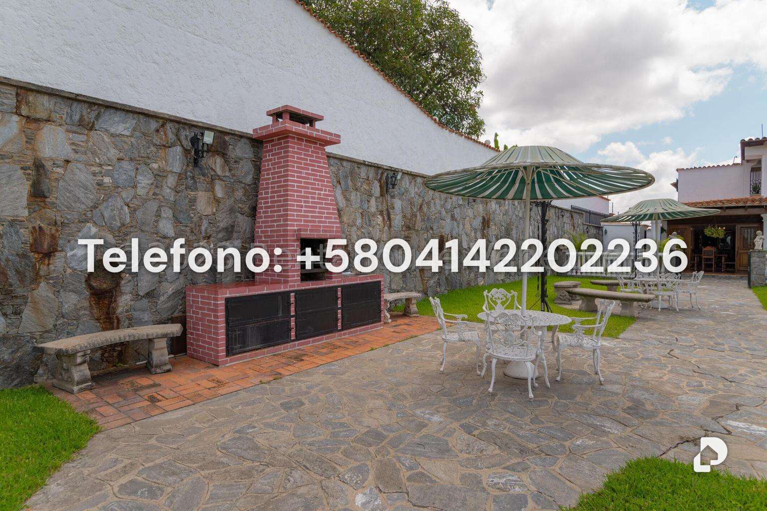 Casa en Cumbres de Curumo, Caracas – 17