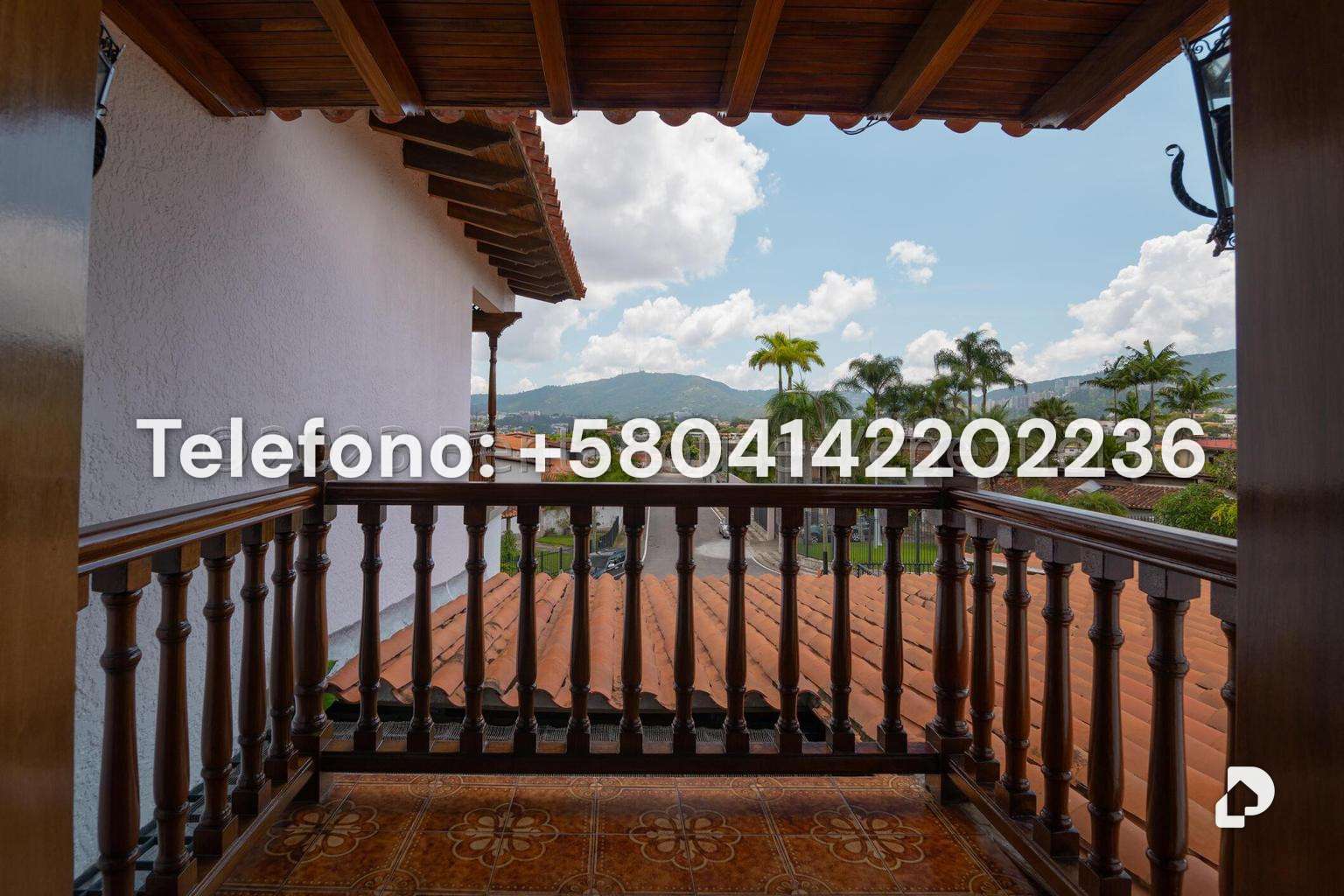 Casa en Cumbres de Curumo, Caracas – 54