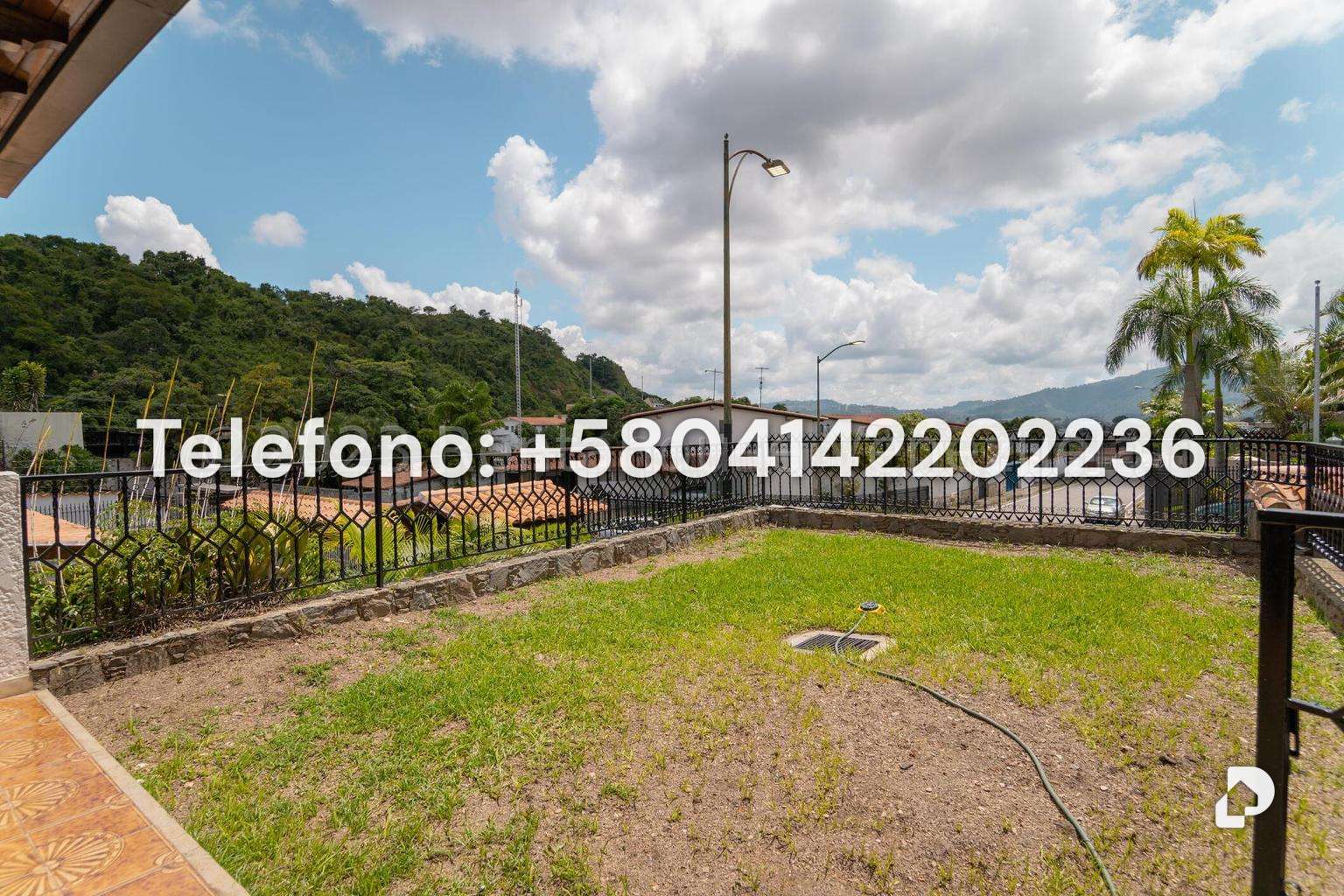 House in Cumbres de Curumo, Caracas – 40