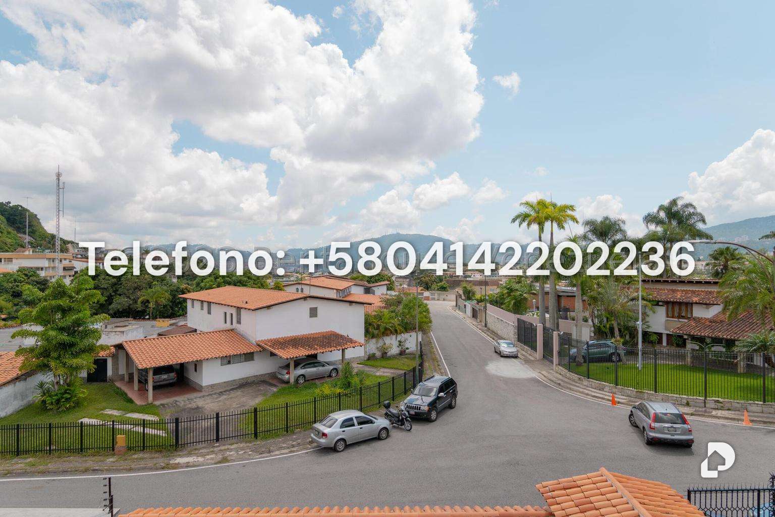 House in Cumbres de Curumo, Caracas – 60