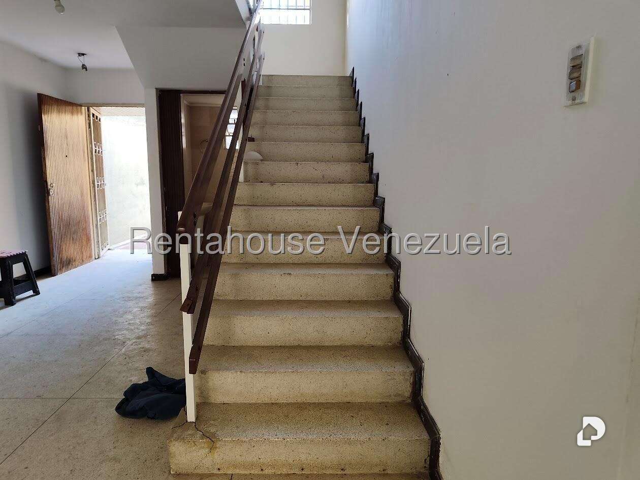 Casa en La California Sur, Caracas – 6