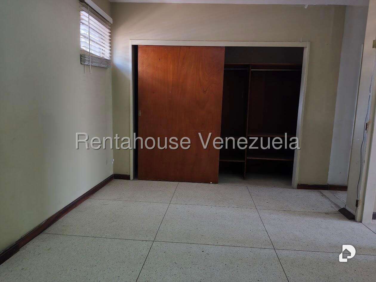 Casa en La California Sur, Caracas – 9