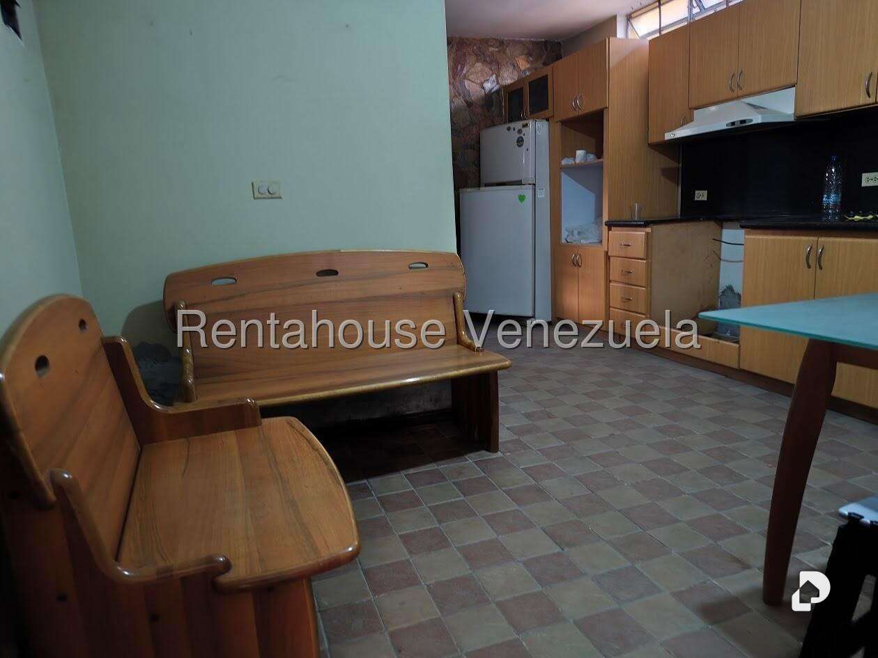 Casa en La California Sur, Caracas – 14