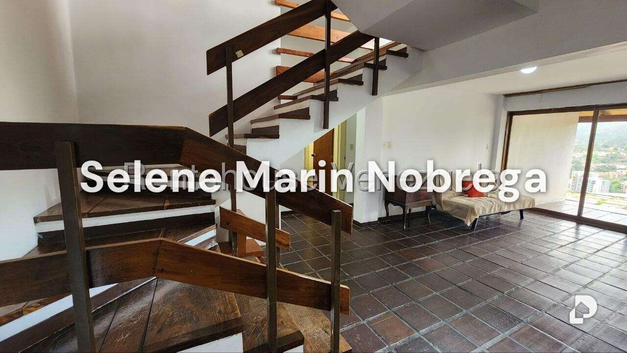 Casa en Los Naranjos (del Cafetal), Caracas – 9