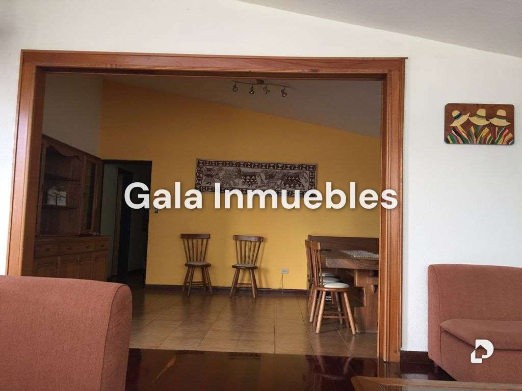 House in Prados del Este, Caracas – 12