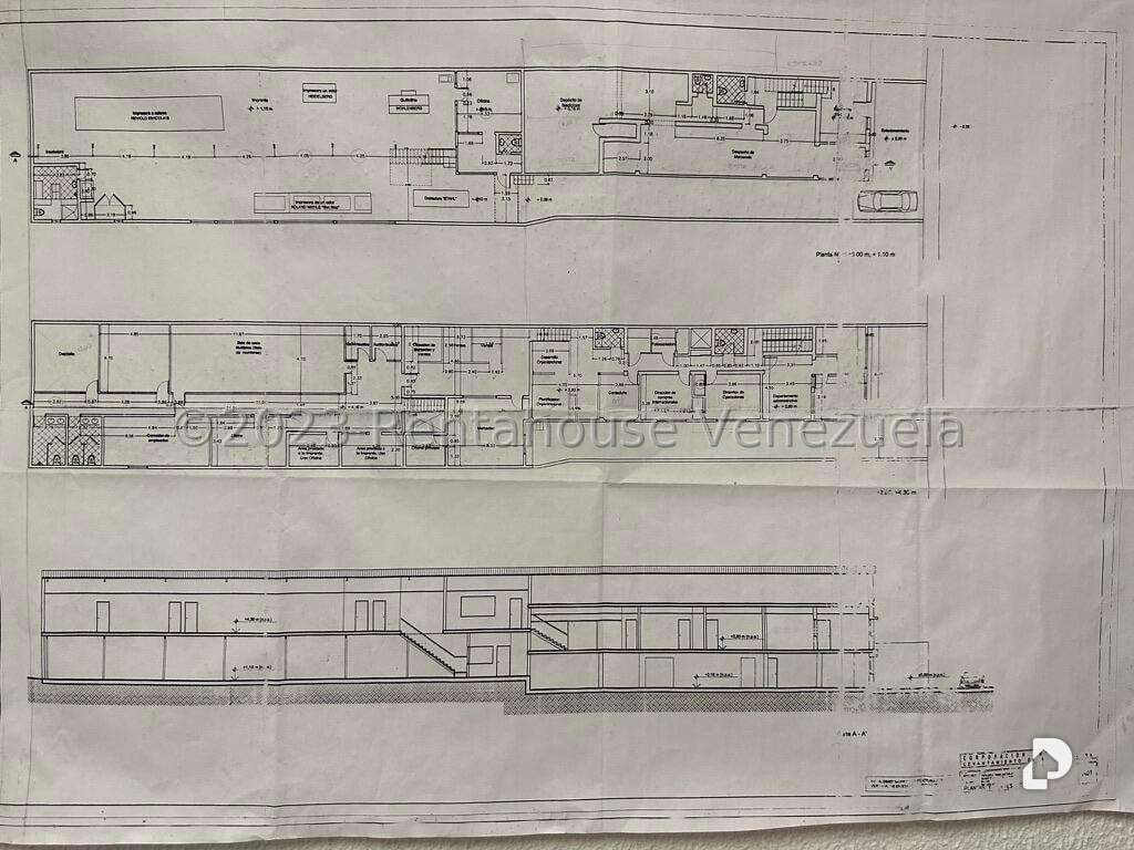 Building in Boleíta Sur, Caracas – 24