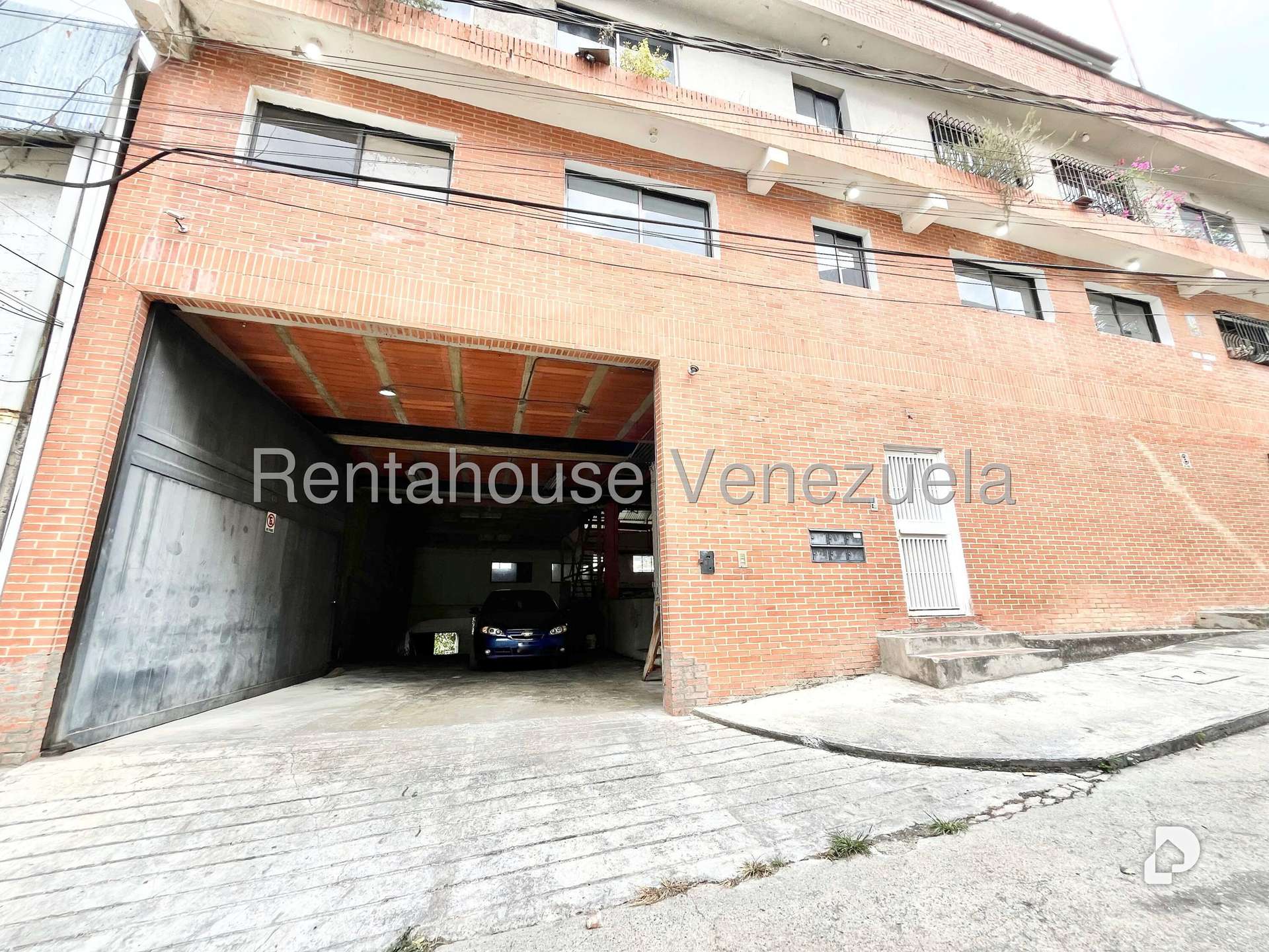 Local comercial en Mariche, Caracas – 1