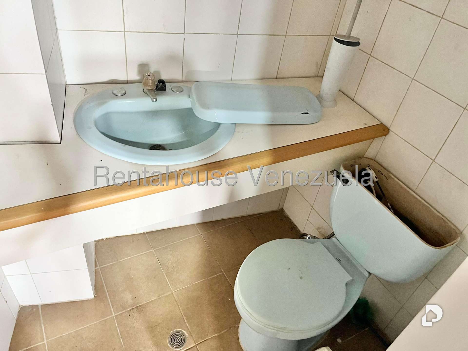 Local comercial en Mariche, Caracas – 19