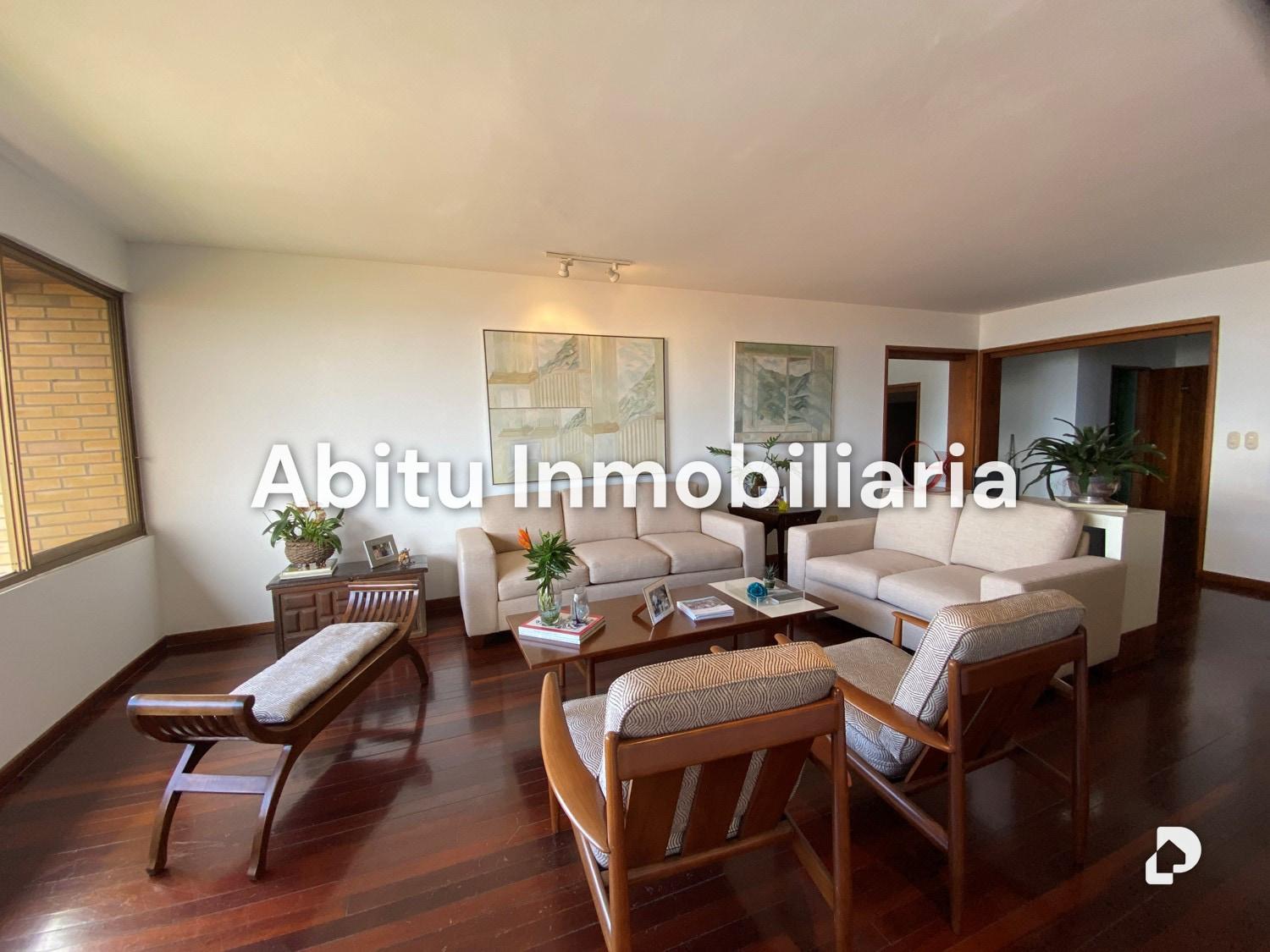 Apartamento en Los Naranjos (del Cafetal), Caracas – 2