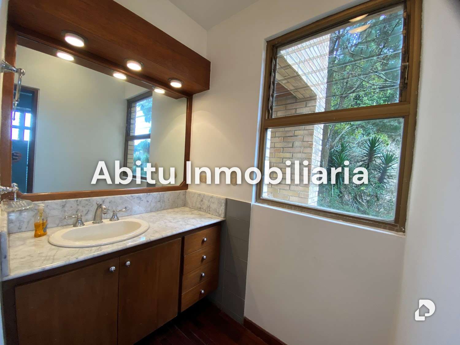 Apartamento en Los Naranjos (del Cafetal), Caracas – 15