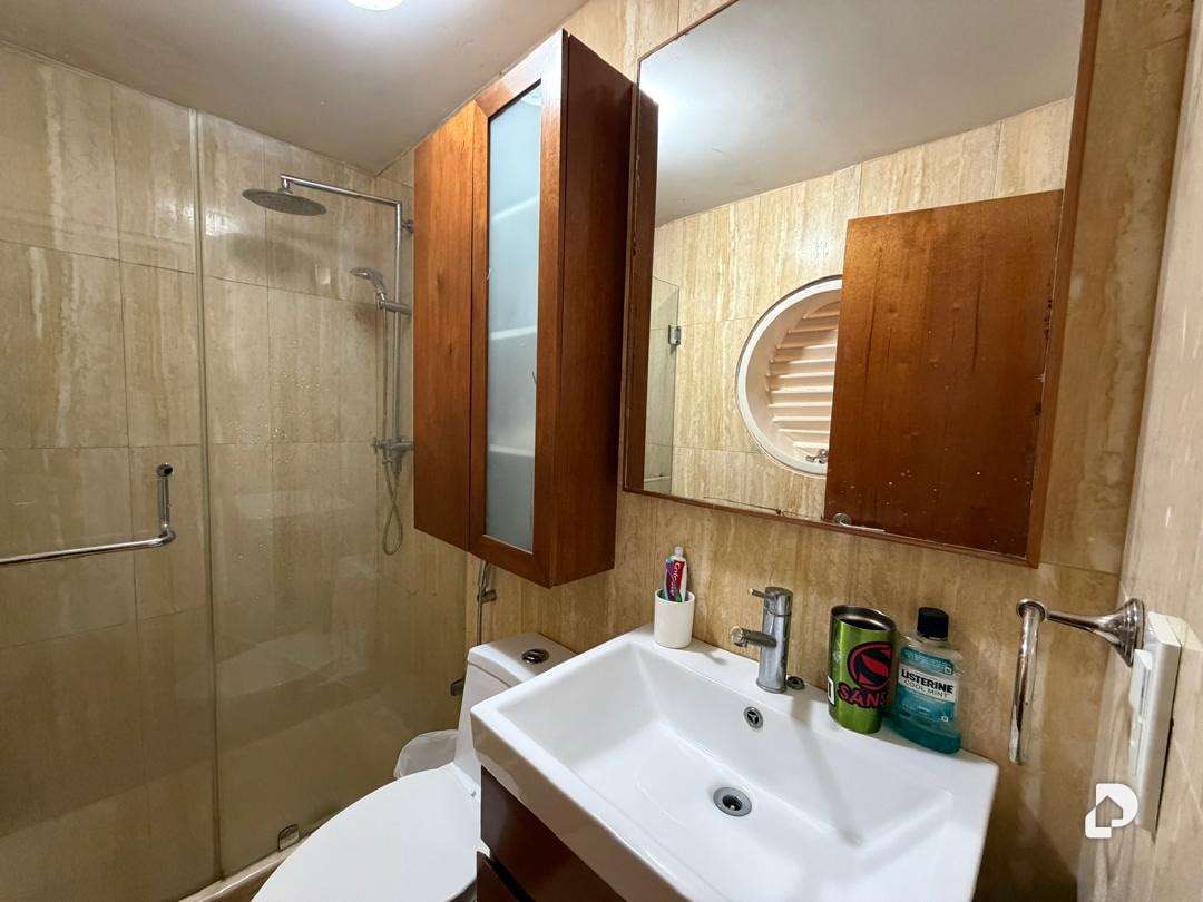 Casa en Cerro Verde, Caracas – 22