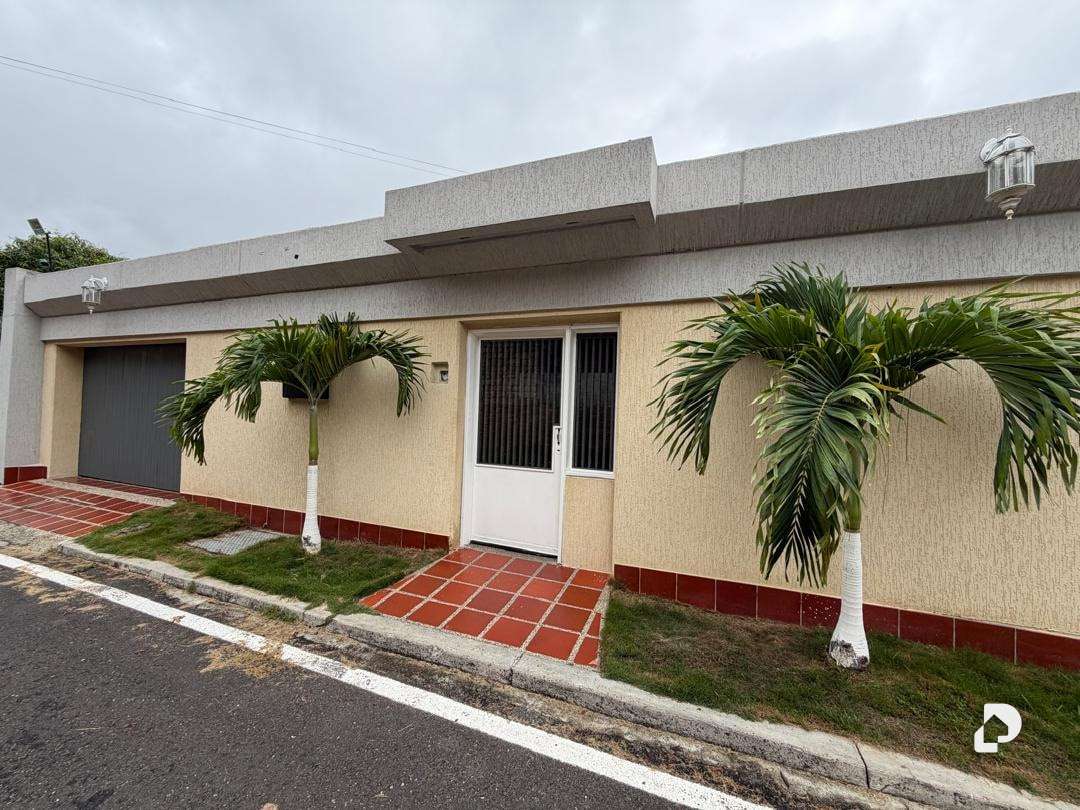 Casa en Cerro Verde, Caracas – 1
