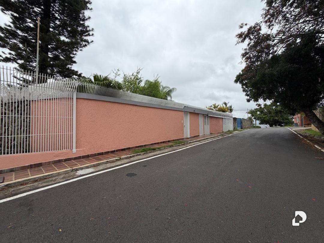 Casa en Cerro Verde, Caracas – 3