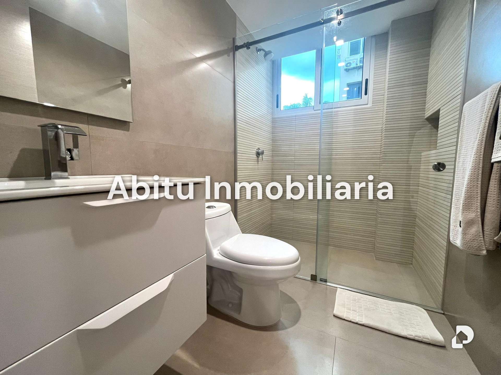 Apartamento en Altamira, Caracas – 14