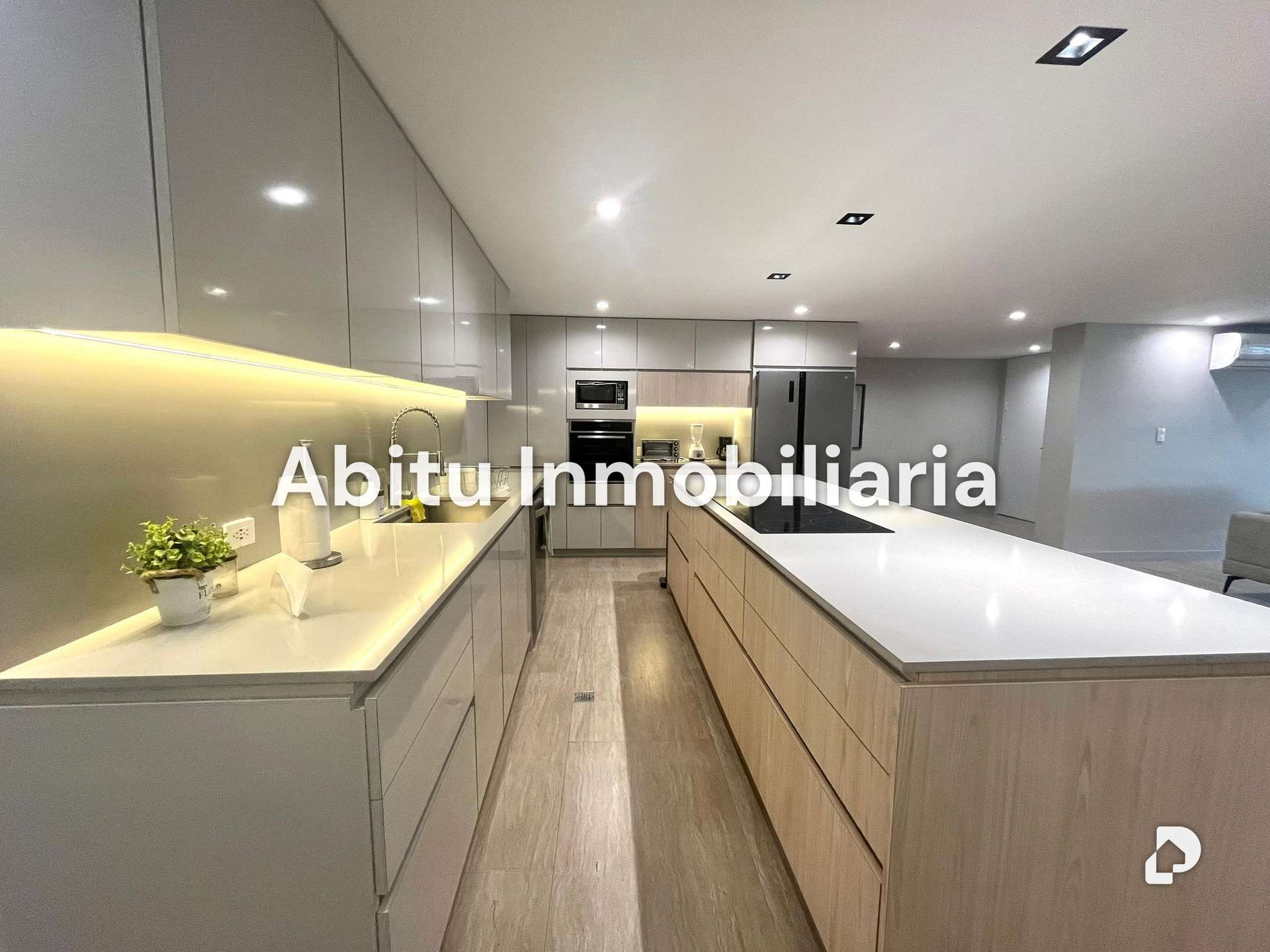 Apartamento en Altamira, Caracas – 7